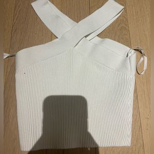 trending ARITZIA cross over crop top